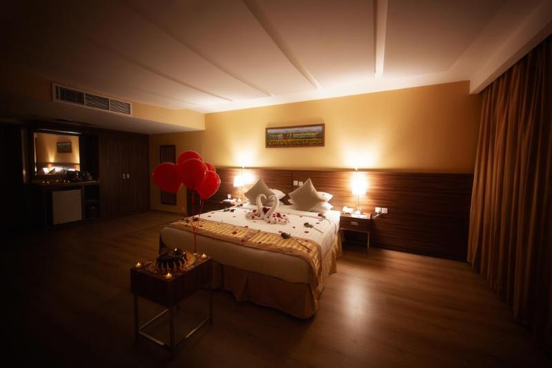 בית מלון כפרי Al Safwah Orchid