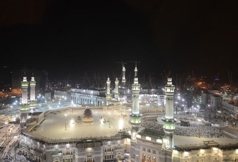 בית מלון כפרי Al Safwah Orchid