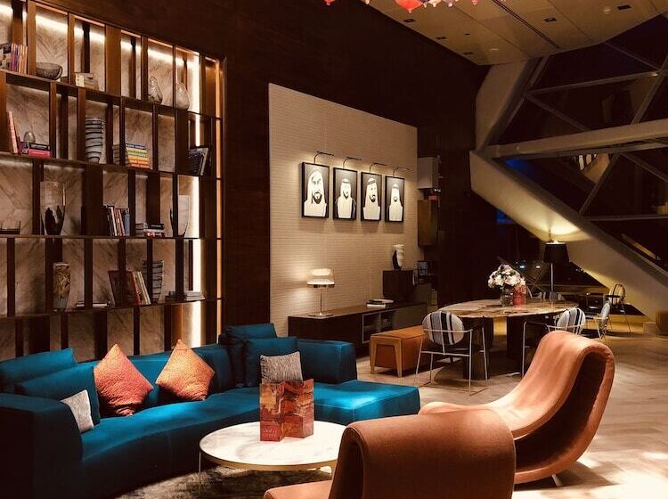 فندق Andaz Capital Gate Abu Dhabi, By Hyatt