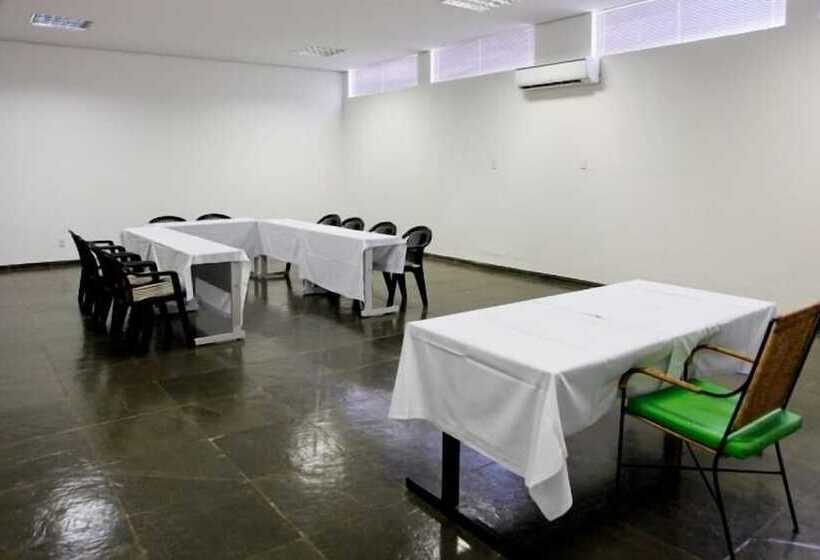 Отель Attiê Park