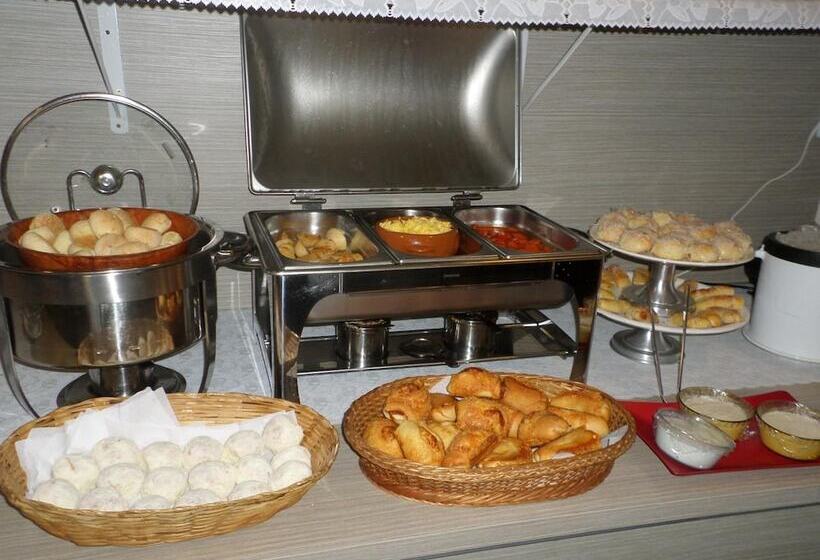 Отель Attiê Park