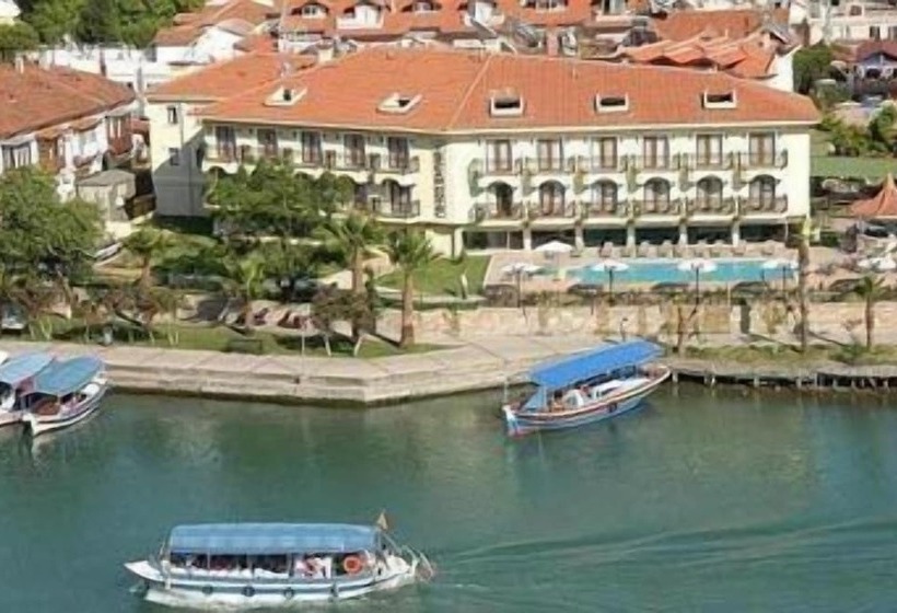 ホテル Dalyan Tezcan