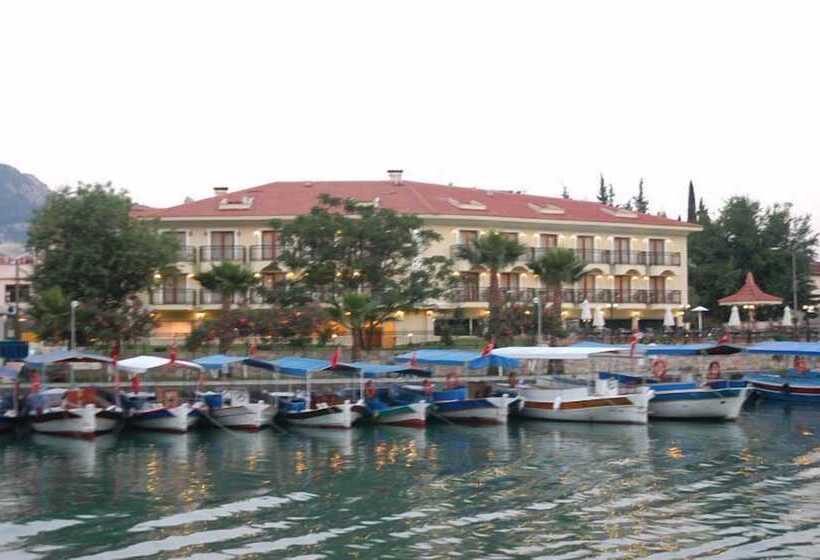 ホテル Dalyan Tezcan