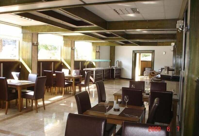 ホテル Dalyan Tezcan