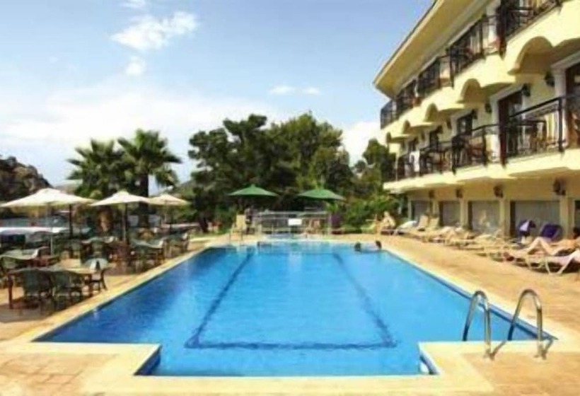 ホテル Dalyan Tezcan