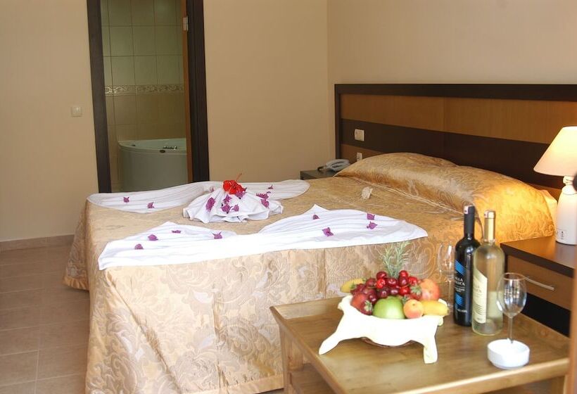 ホテル Dalyan Tezcan