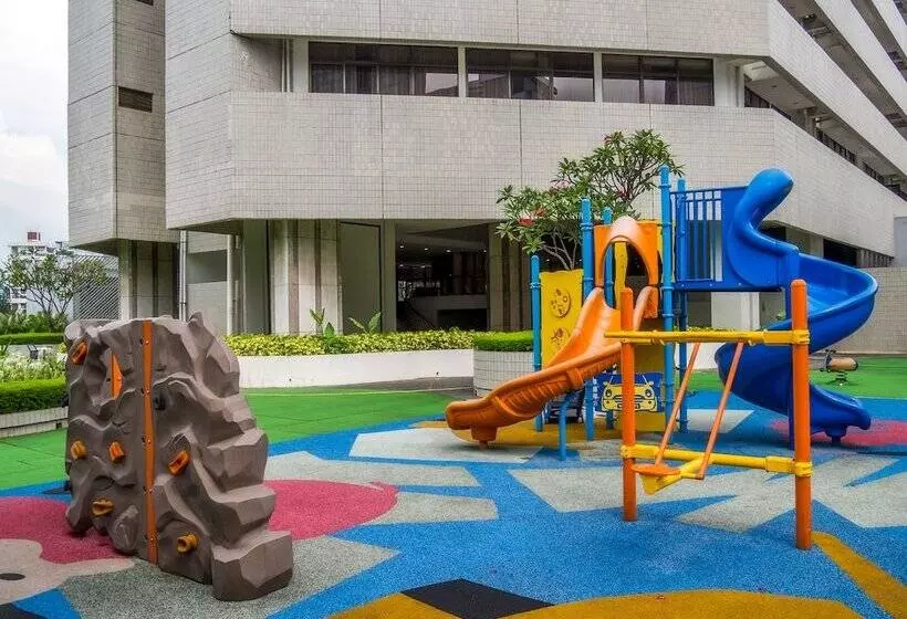 هتل Far East Plaza Residences