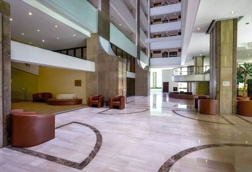 هتل Far East Plaza Residences