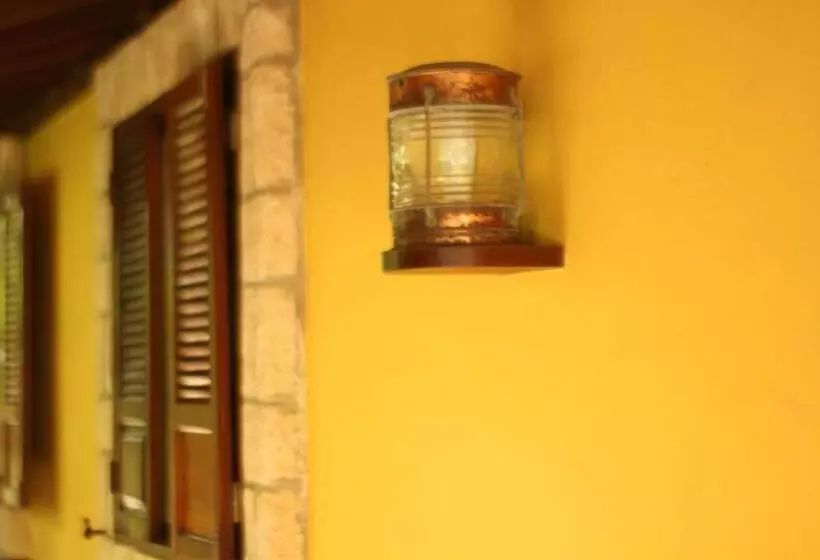 هتل Guest House Orquidea