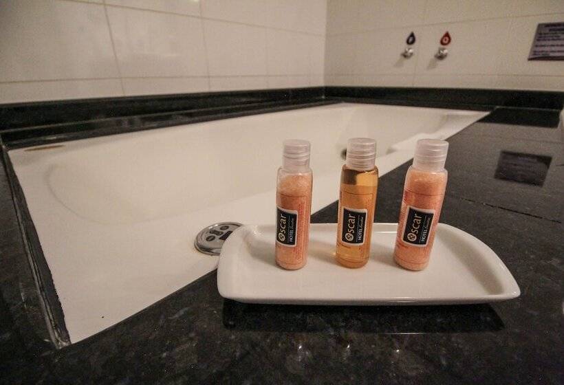 Oscar Hotel Executive