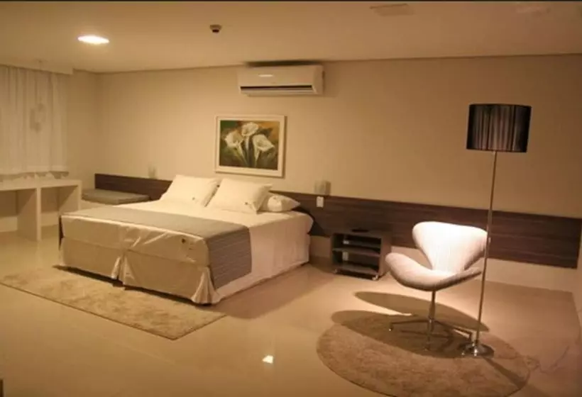 Oscar Hotel Executive