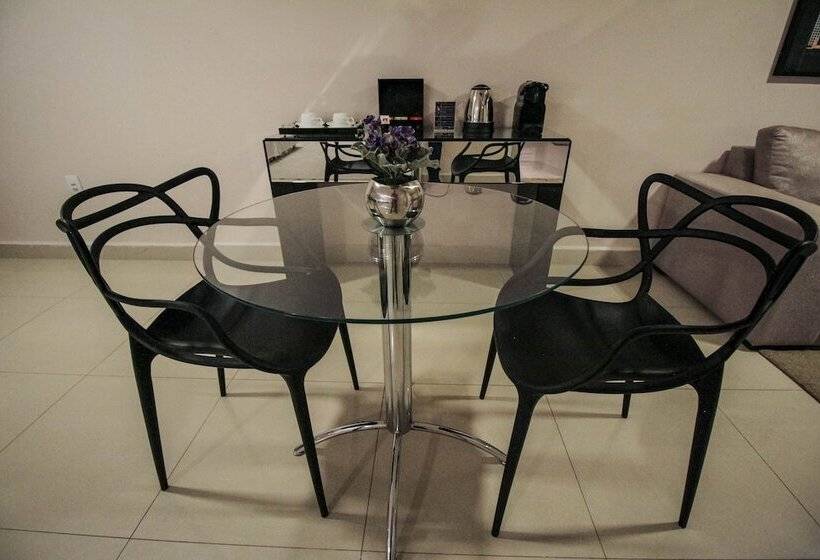 Oscar Hotel Executive