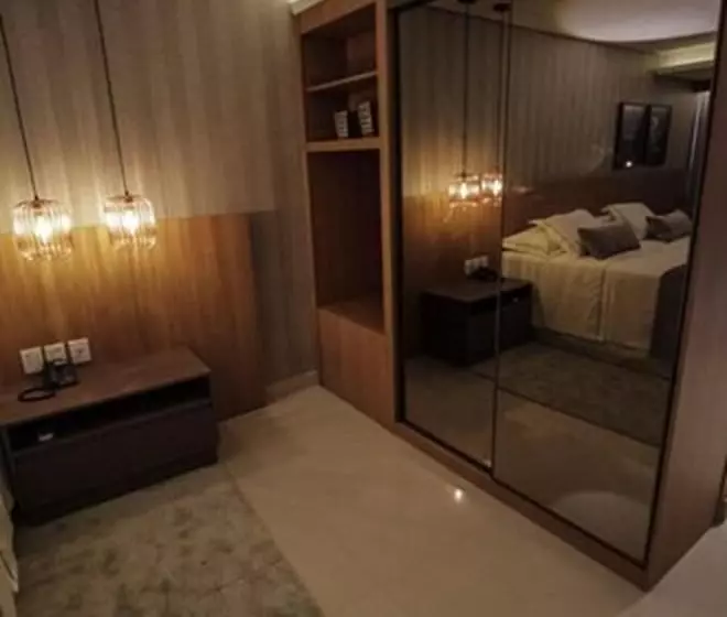 Oscar Hotel Executive