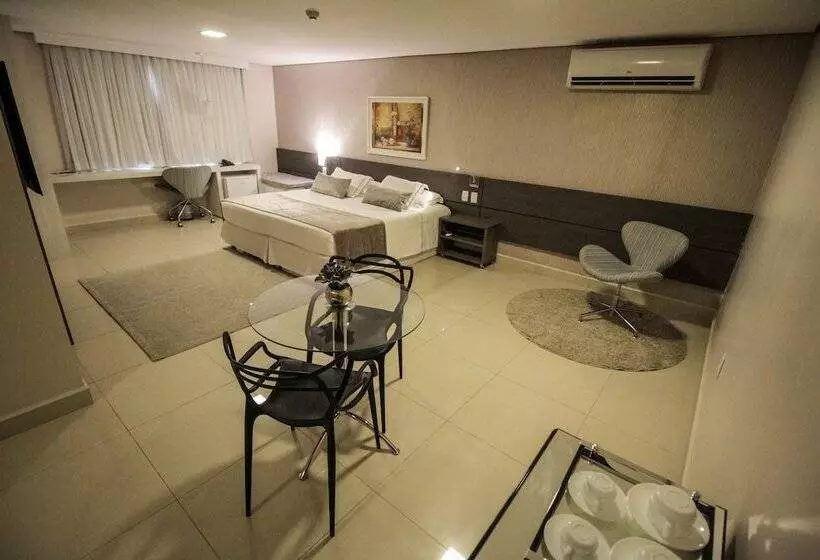 Oscar Hotel Executive