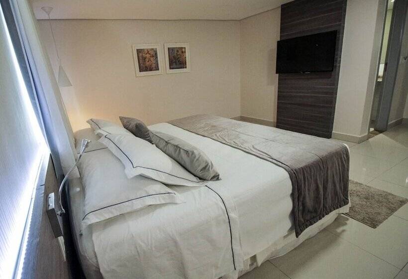 Oscar Hotel Executive