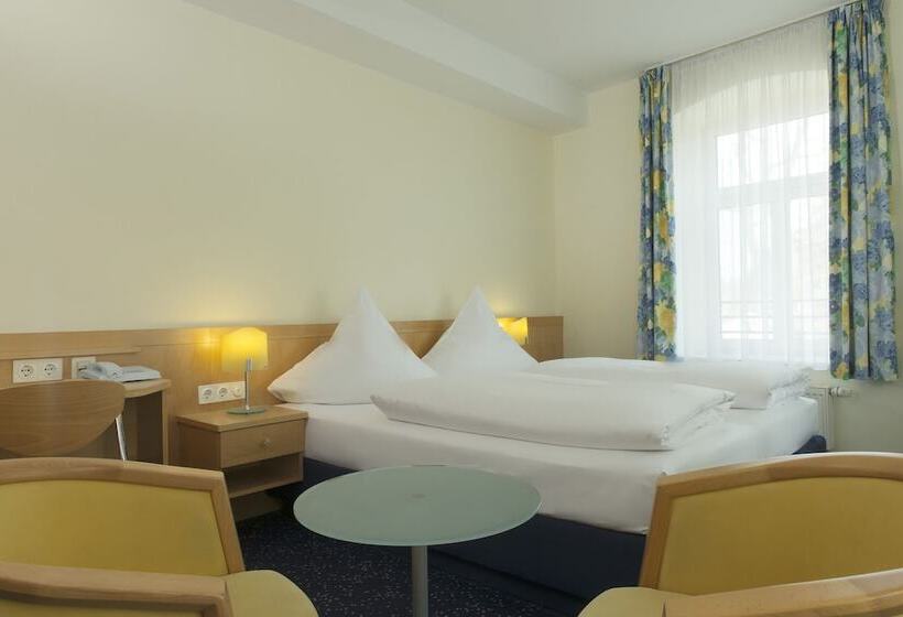 酒店 Schloss Schweinsburg