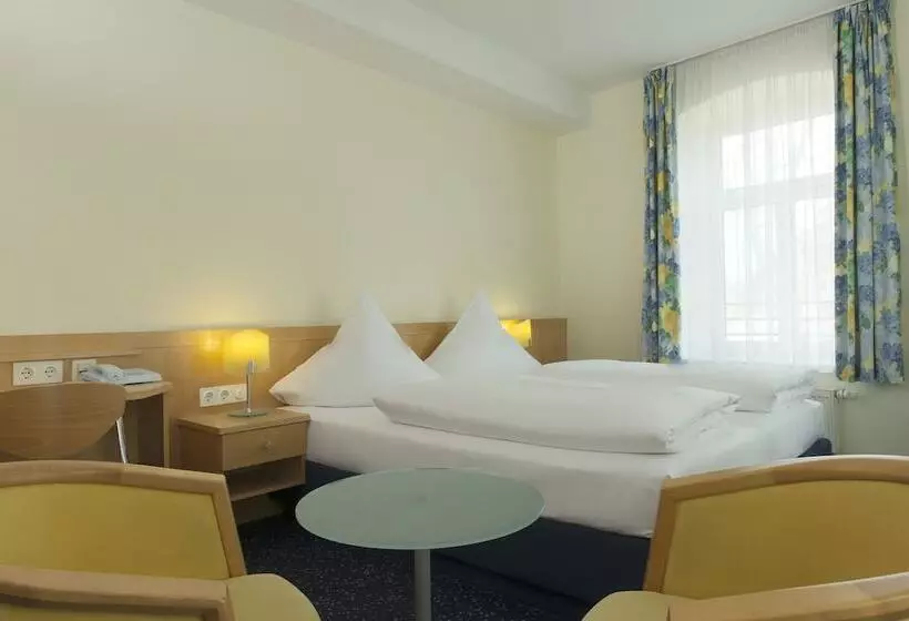 酒店 Schloss Schweinsburg