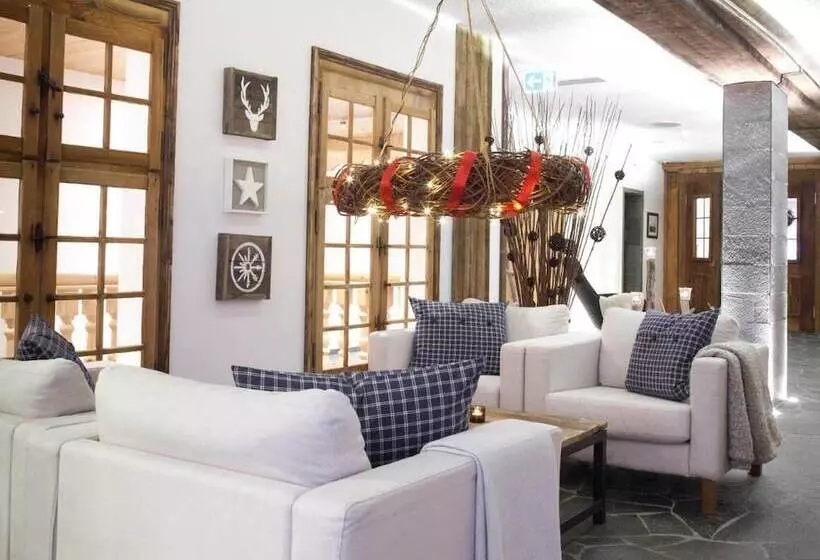 酒店 Spannort Family Home With Common Kitchen And Self Check In