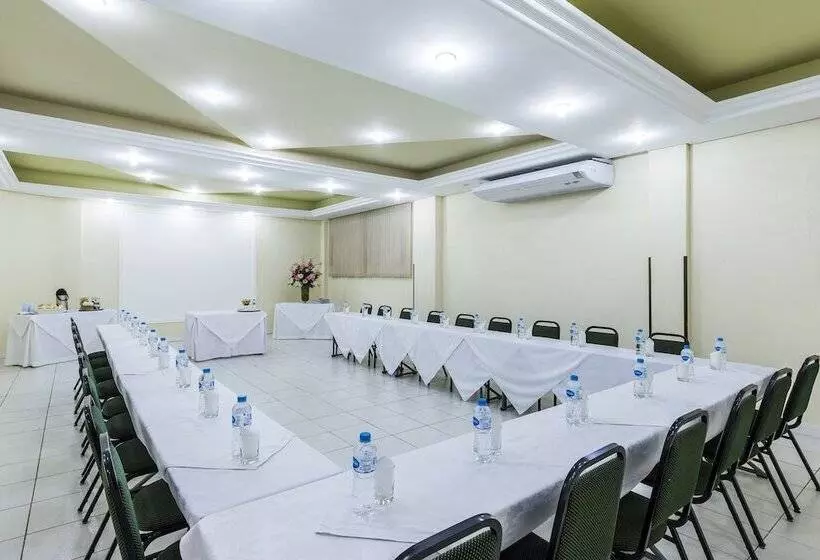 هتل Thomasi Express Londrina