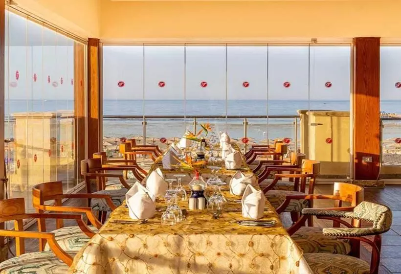 هتل Tropitel Sahl Hasheesh