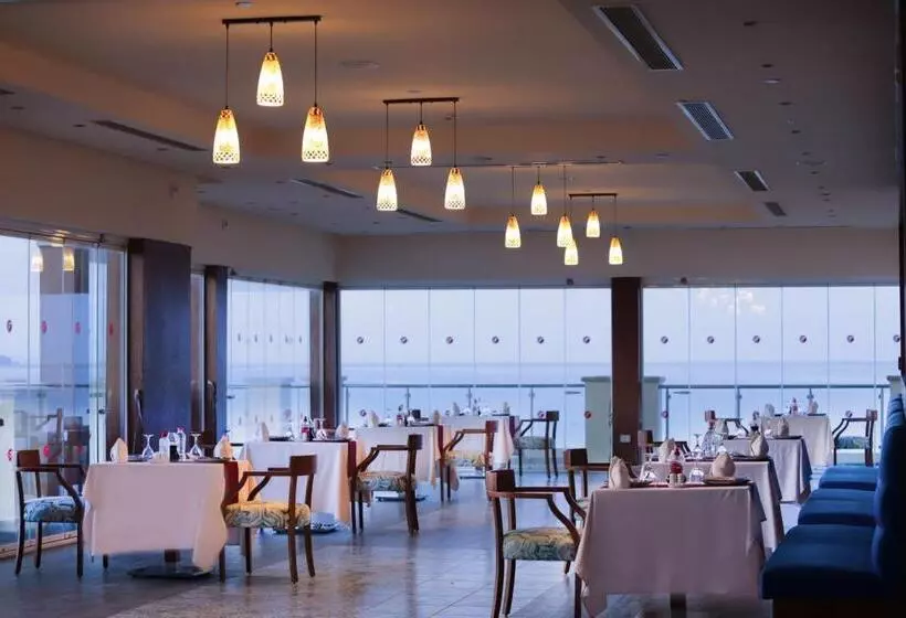 هتل Tropitel Sahl Hasheesh