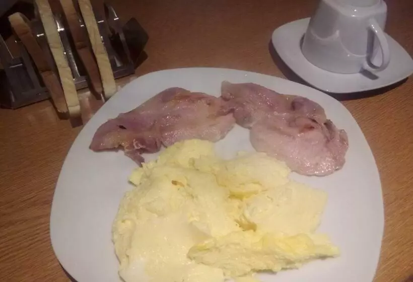 ベッドアンドブレックファースト Maggie S