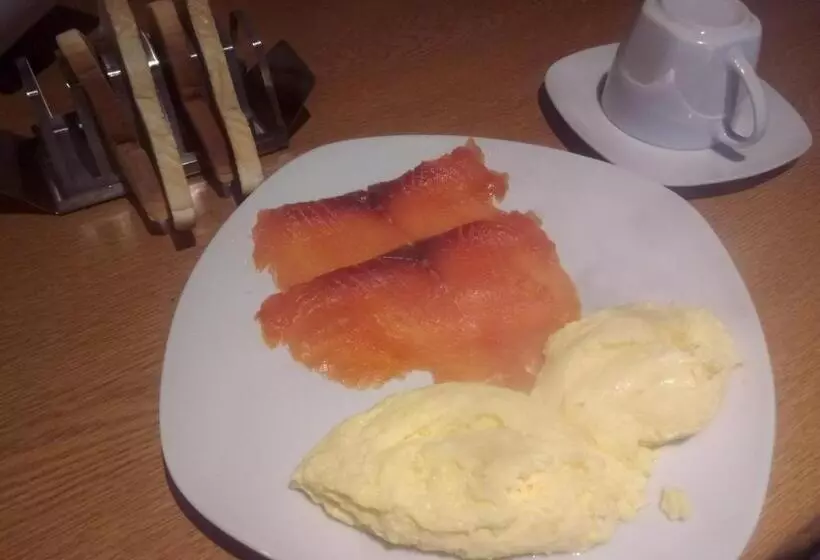 ベッドアンドブレックファースト Maggie S