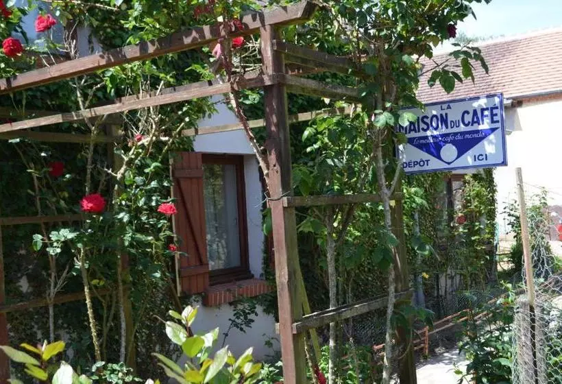 ベッドアンドブレックファースト Maison D Autrefois