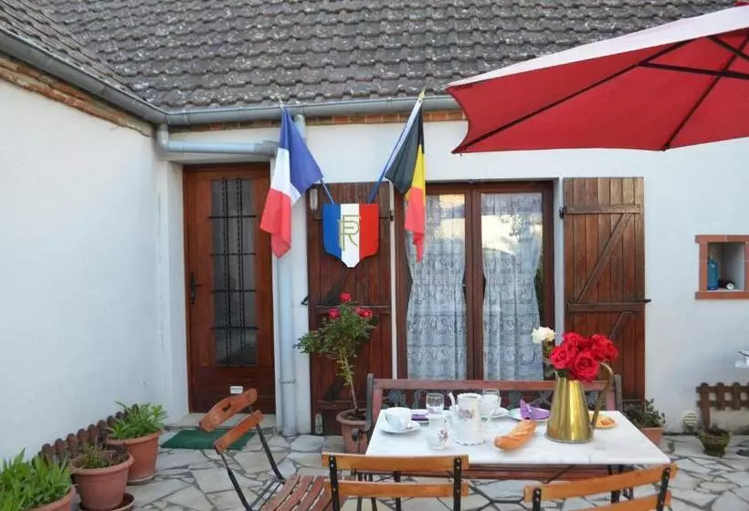 ベッドアンドブレックファースト Maison D Autrefois