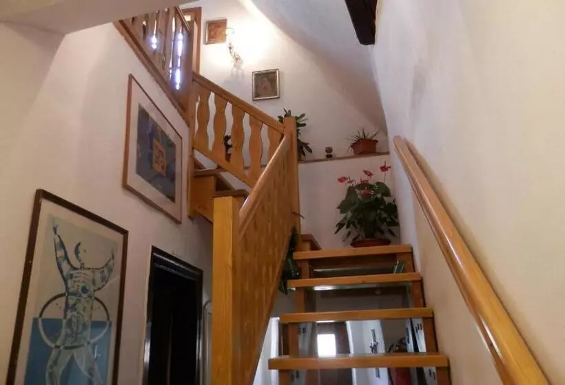 Majatalo Apartmány U Sv. Floriána