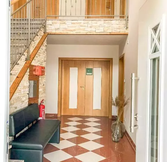 Majatalo Boardinghouse Neuburg