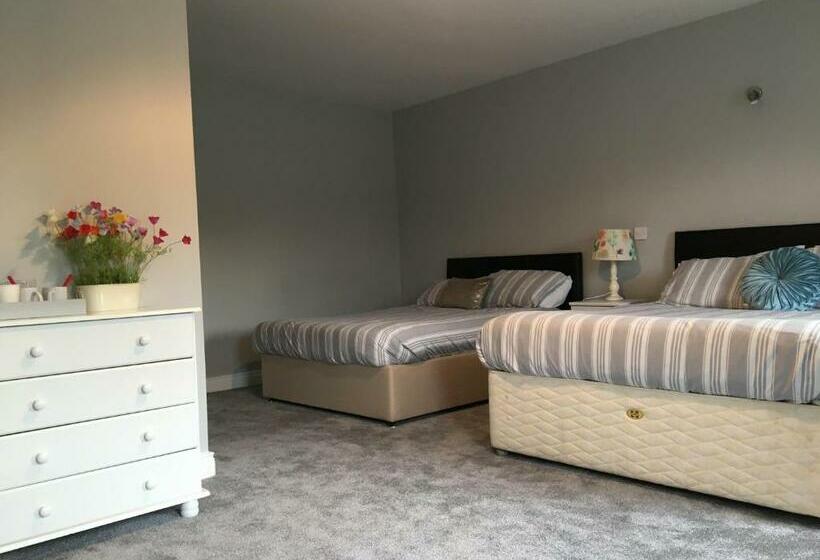 ペンション Grangegeeth Inn