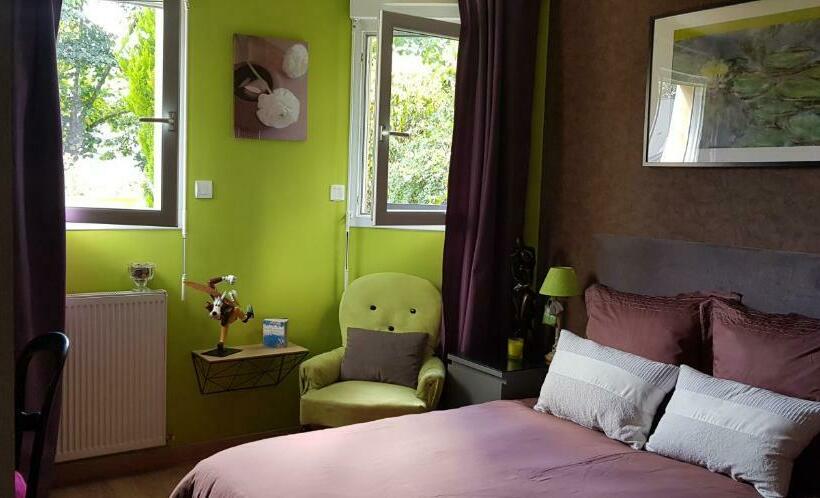 צימר Chambres D Hôtes Les Chênes