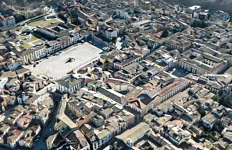 تختخواب و صبحانه Dietro Piazza Maggiore