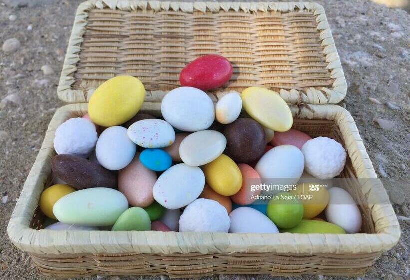 ベッドアンドブレックファースト Dietro Piazza Maggiore