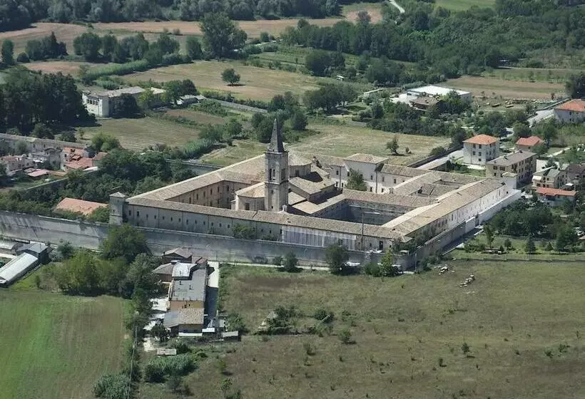 تختخواب و صبحانه Dietro Piazza Maggiore