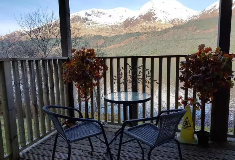 Aamiaismajoitus (B&B) Letterfinlay Lodge House