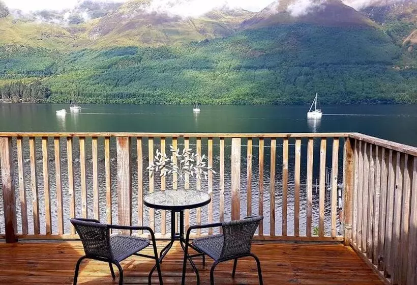 Aamiaismajoitus (B&B) Letterfinlay Lodge House