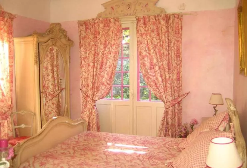 Aamiaismajoitus (B&B) Villa La Croix Basque