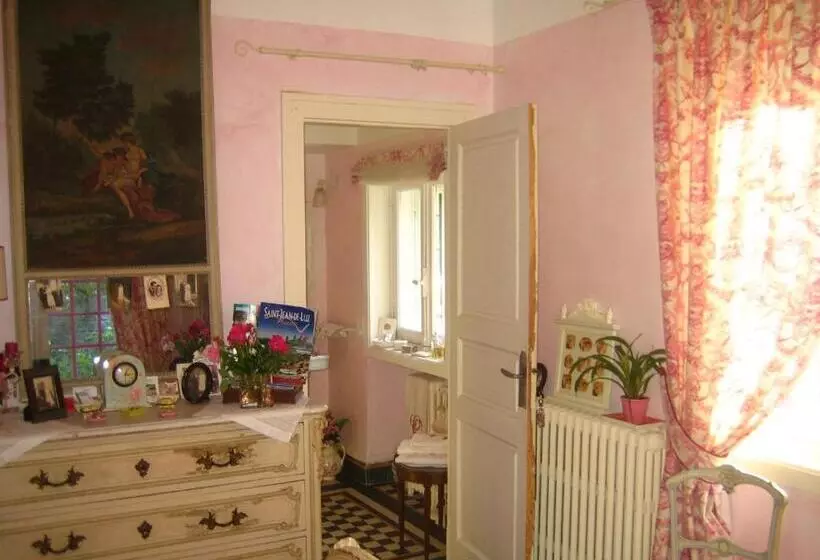 Aamiaismajoitus (B&B) Villa La Croix Basque