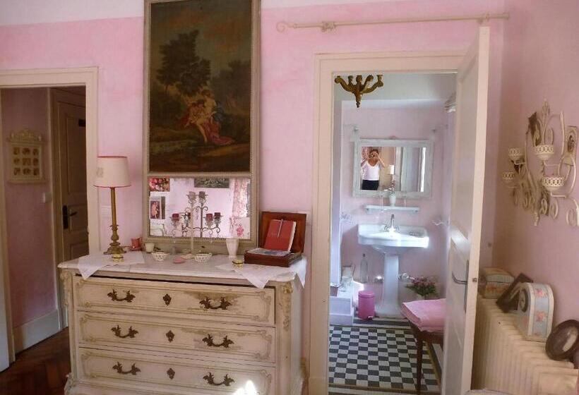 تختخواب و صبحانه Villa La Croix Basque