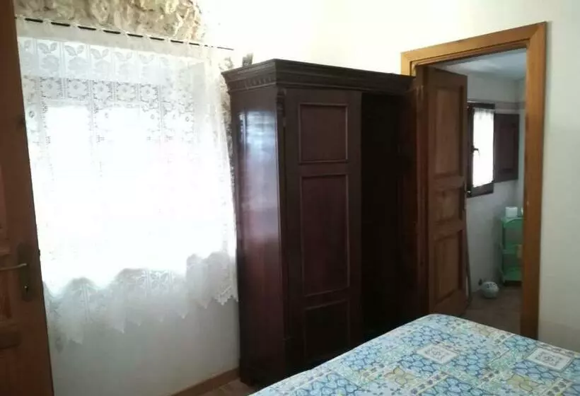 ホテル Agriturismo Le Cascine