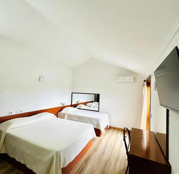 호텔 Residencial Dona Teresa