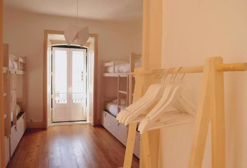 Origens Hostel