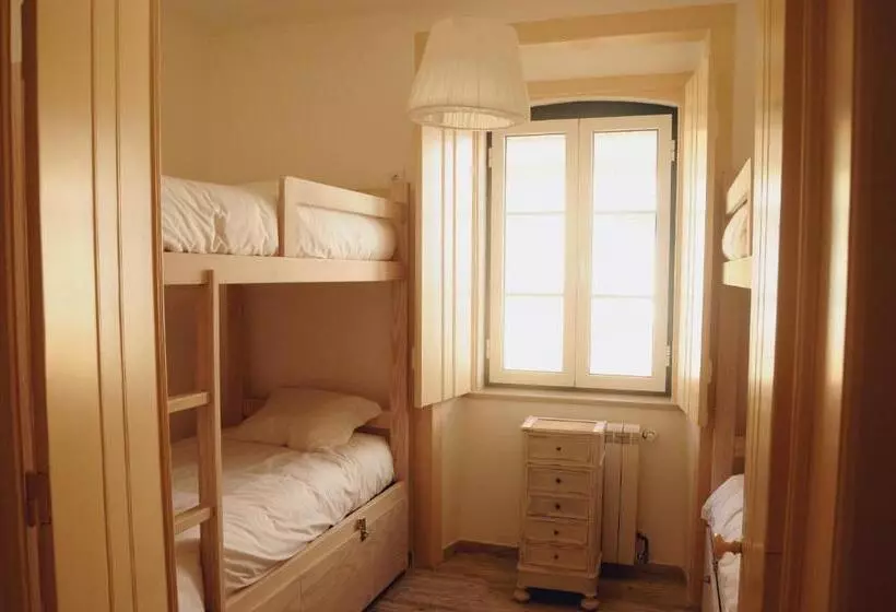 Origens Hostel