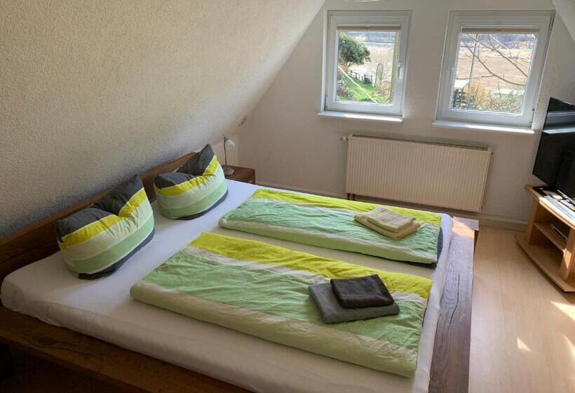 بنسيون Haus Bergfriede