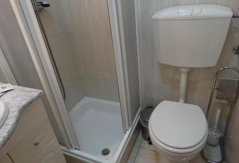 پانسیون Hospedaria Descansa Pernas