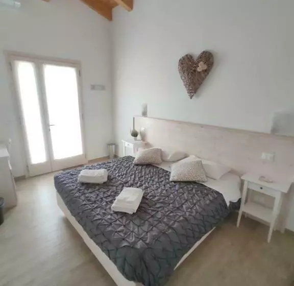 ベッドアンドブレックファースト Agriturismo Honey Farm