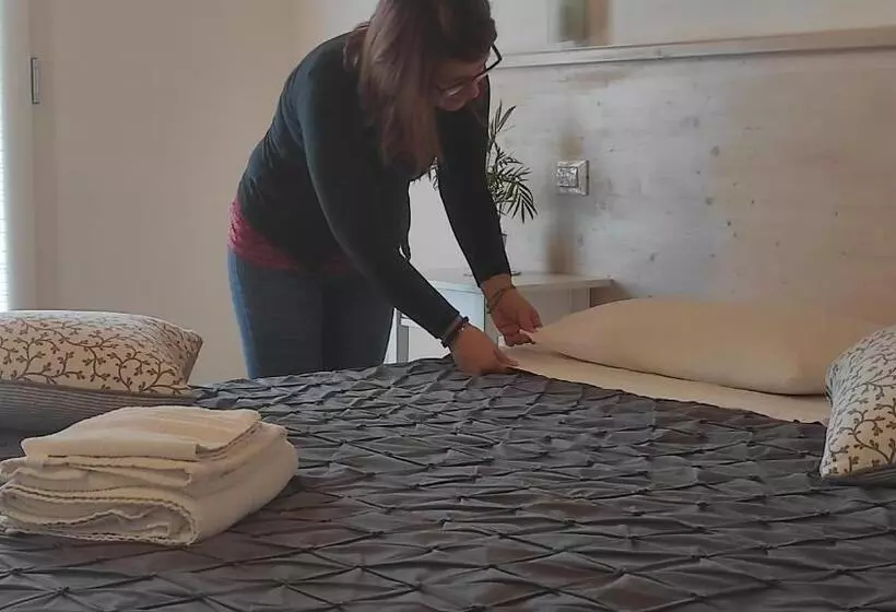 ベッドアンドブレックファースト Agriturismo Honey Farm