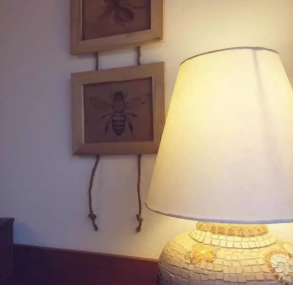 ベッドアンドブレックファースト Agriturismo Honey Farm